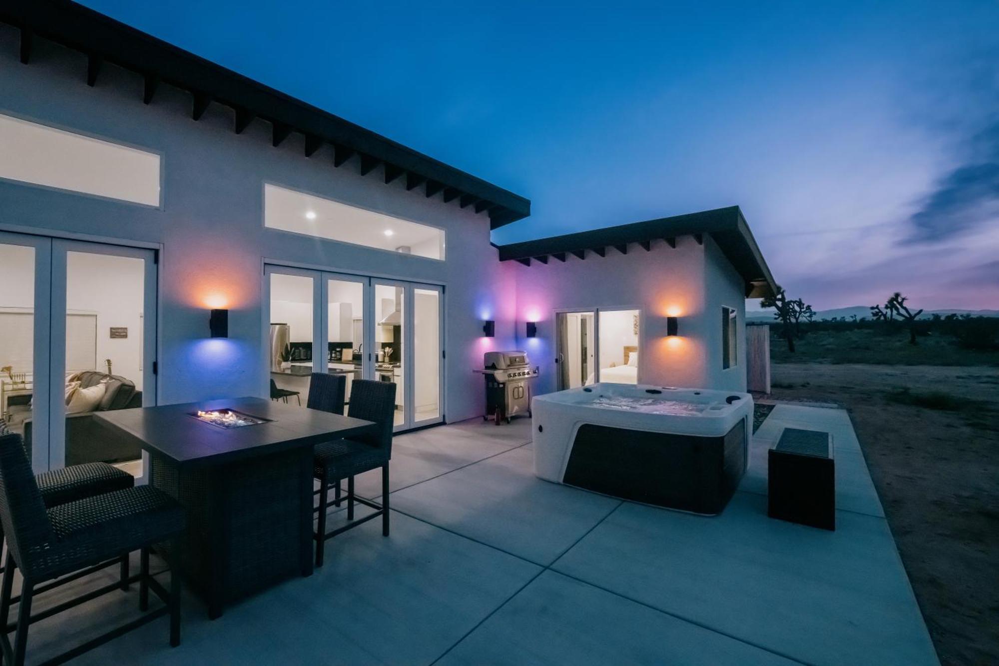 Villa Coyote Tracks - A Modern Desert Experience à Joshua Tree Extérieur photo